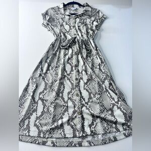 NWT LuLaRoe XXS Stacie Snake-Print Button-Front Dress with Tie Waist - Tan/Gray